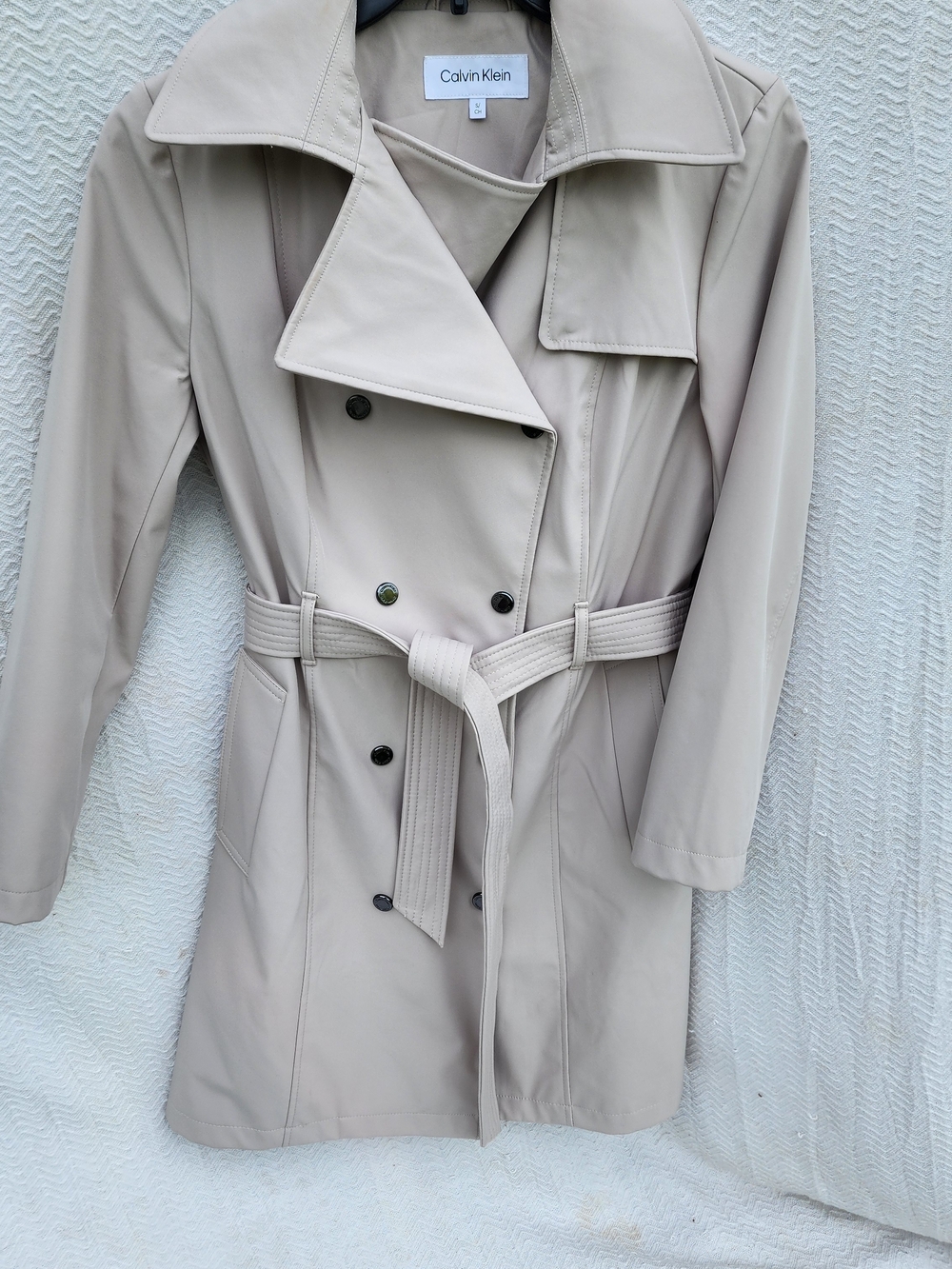 Calvin Klein Light Beige Double-Breasted Trench Coat with Belt - Picture 4 of 11